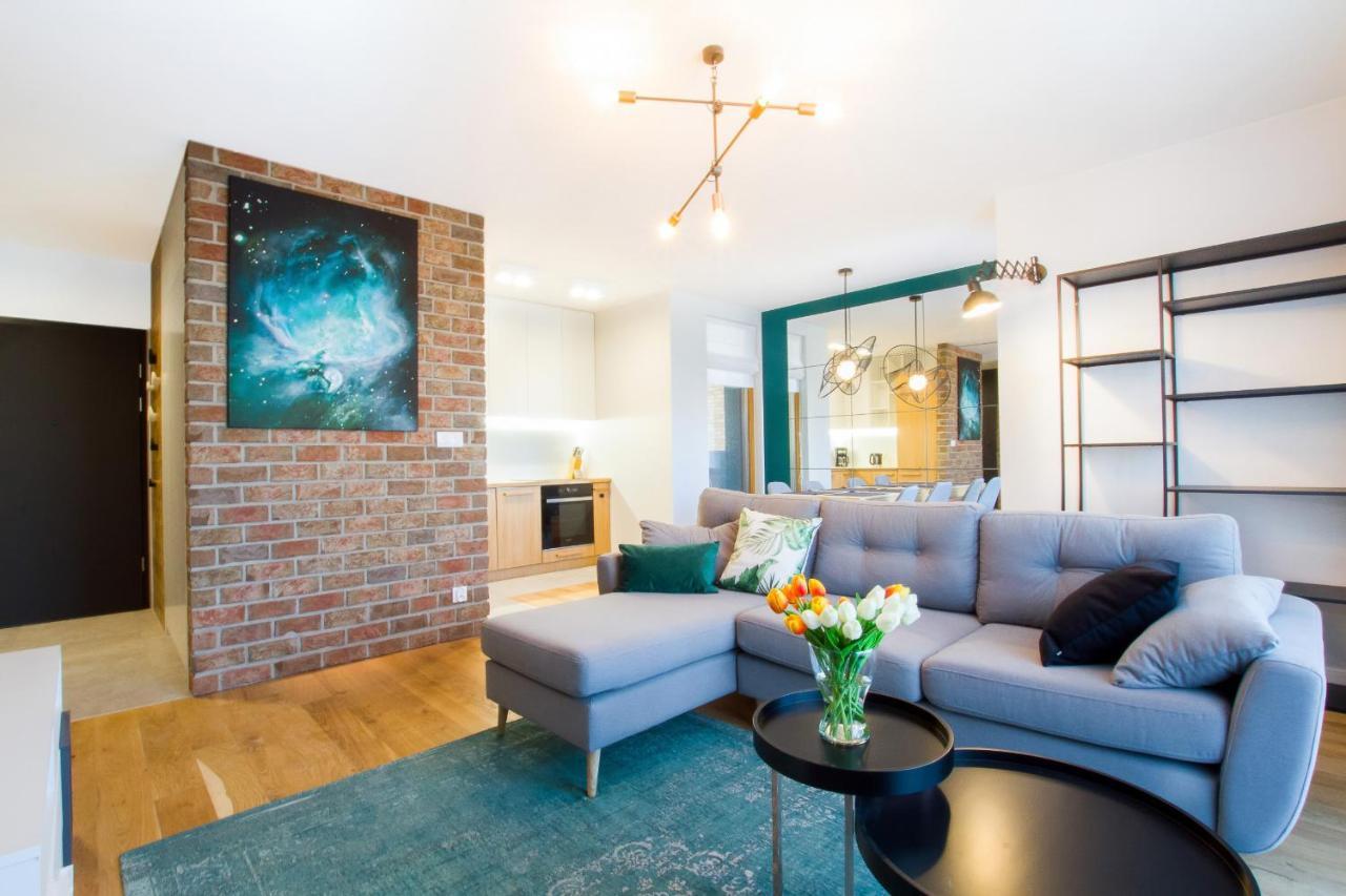 Apartment Front Park Sadowa With Parking By Noclegi Renters 그단스크 외부 사진