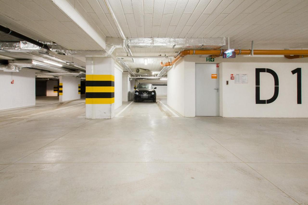Apartment Front Park Sadowa With Parking By Noclegi Renters 그단스크 외부 사진
