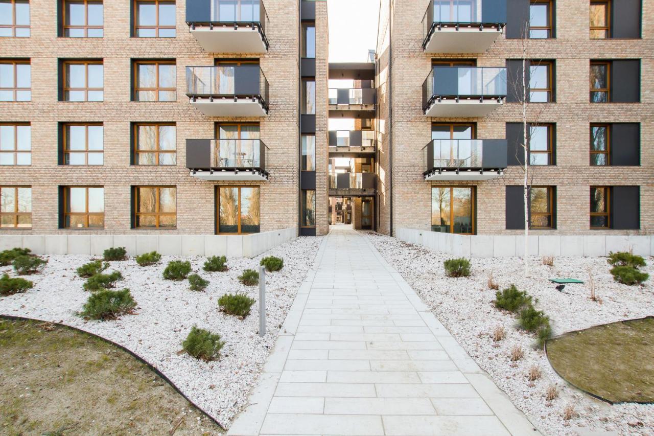 Apartment Front Park Sadowa With Parking By Noclegi Renters 그단스크 외부 사진