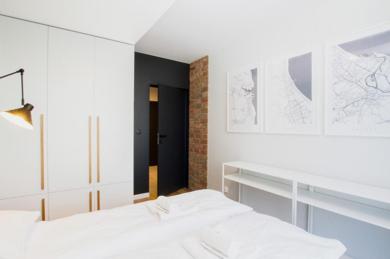 Apartment Front Park Sadowa With Parking By Noclegi Renters 그단스크 외부 사진